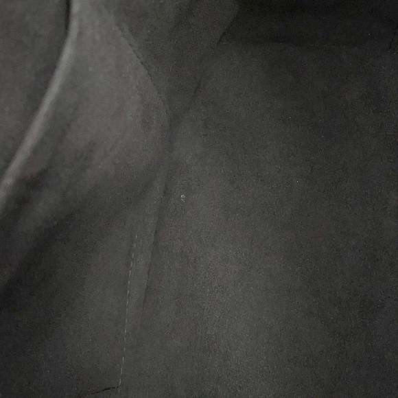 Louis Vuitton Mirabeau Size Pm Epi #92307L54B - Picture 7 of 15